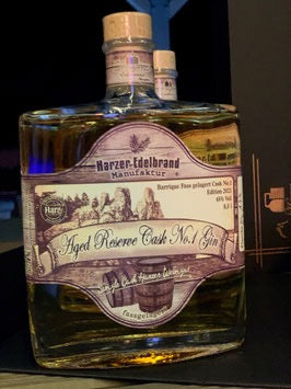 Destillierter GIN aus dem Fass ""Aged Reserve Cask No. 1 GIN"