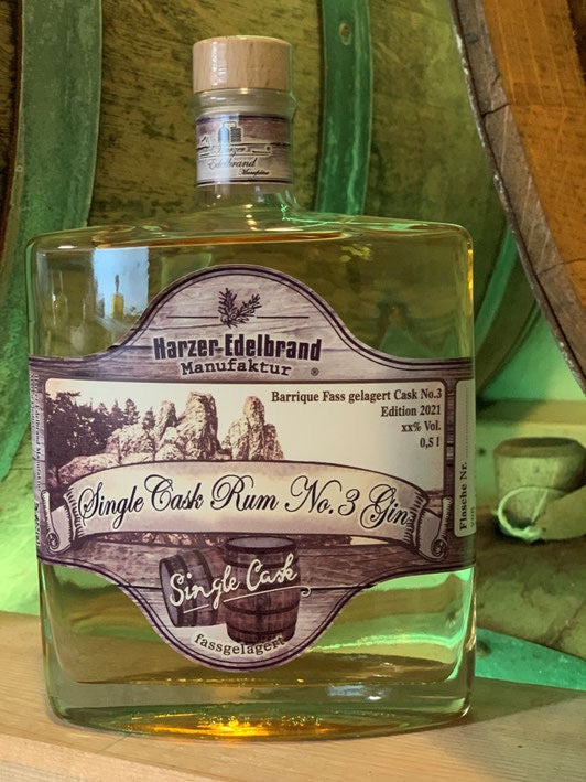 Rum Cask No. 3 GIN  aus der Harzer Edelbrand Manufaktur